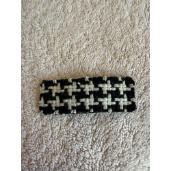 Barrette