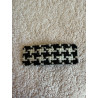 Barrette