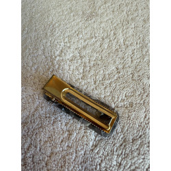 Barrette