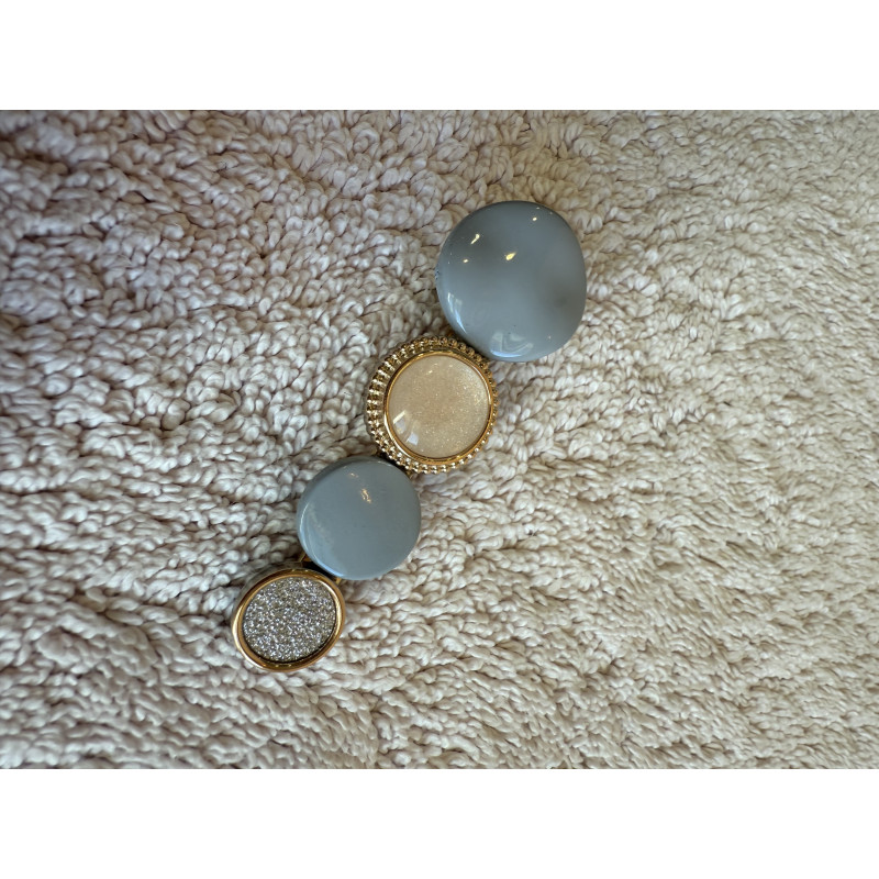 Barrette