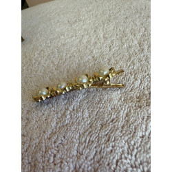 Barrette