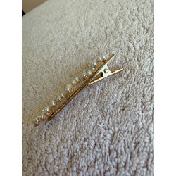 Barrette