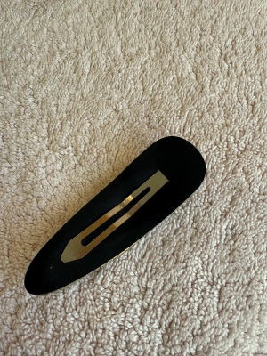 Barrette