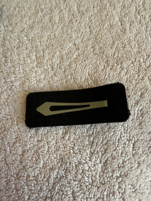 Barrette