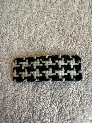Barrette