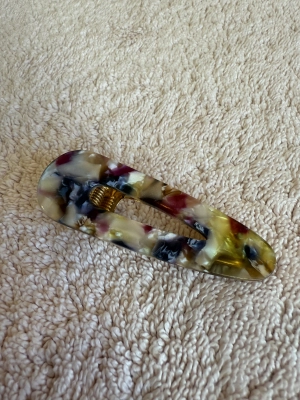 Barrette