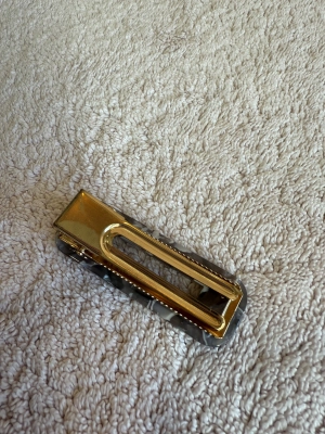 Barrette