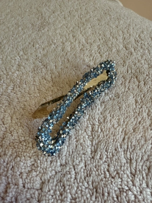Barrette
