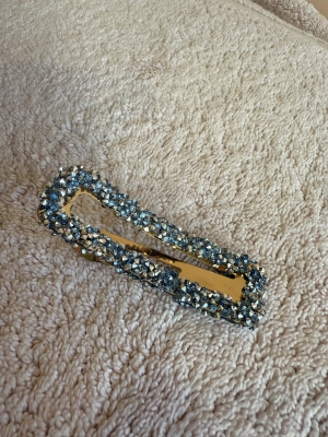 Barrette