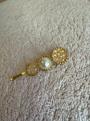 Barrette