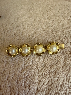 Barrette