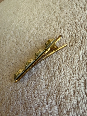 Barrette