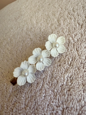 Barrette
