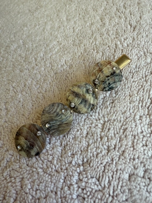 Barrette
