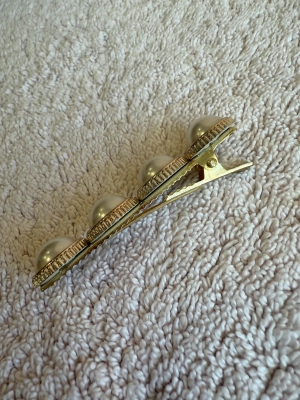 Barrette