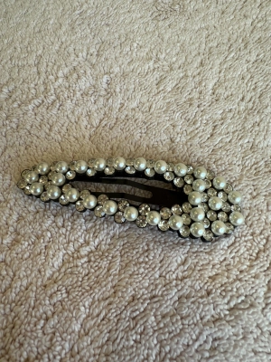 Barrette